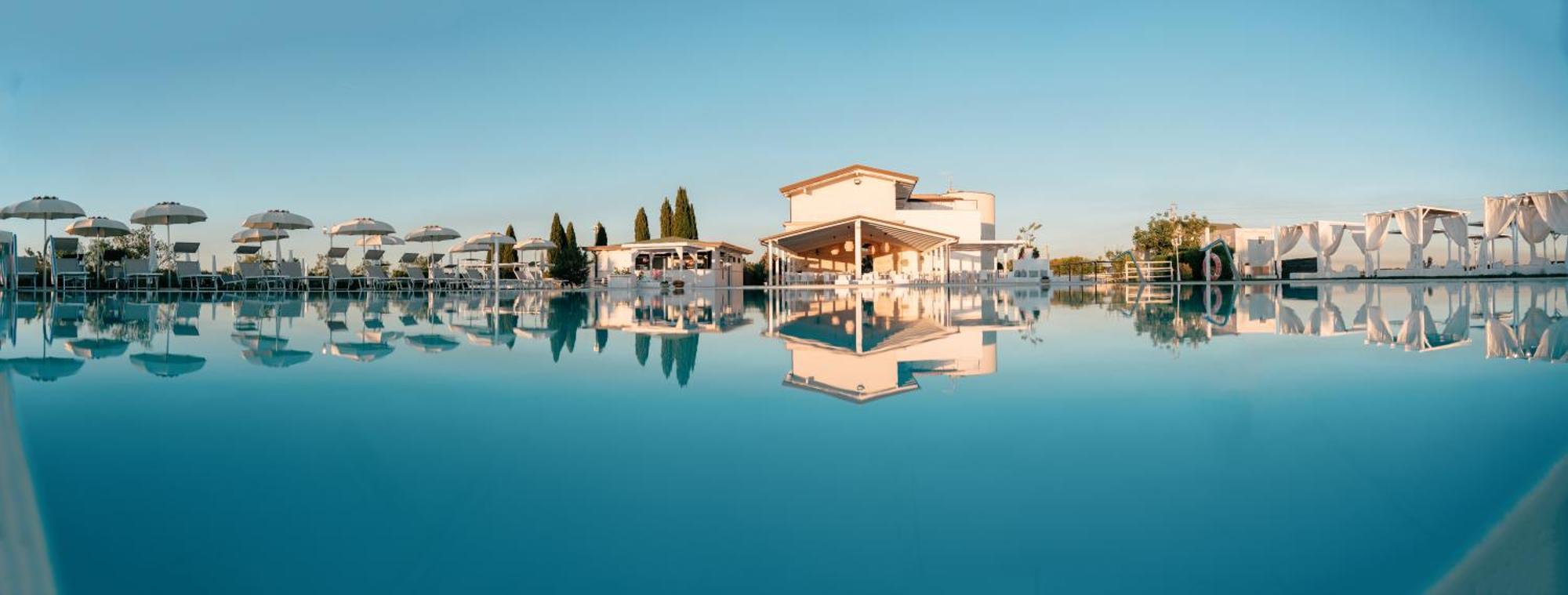 Bed and Breakfast Zyra Garden Club Акуавива-делле-Фонти Экстерьер фото