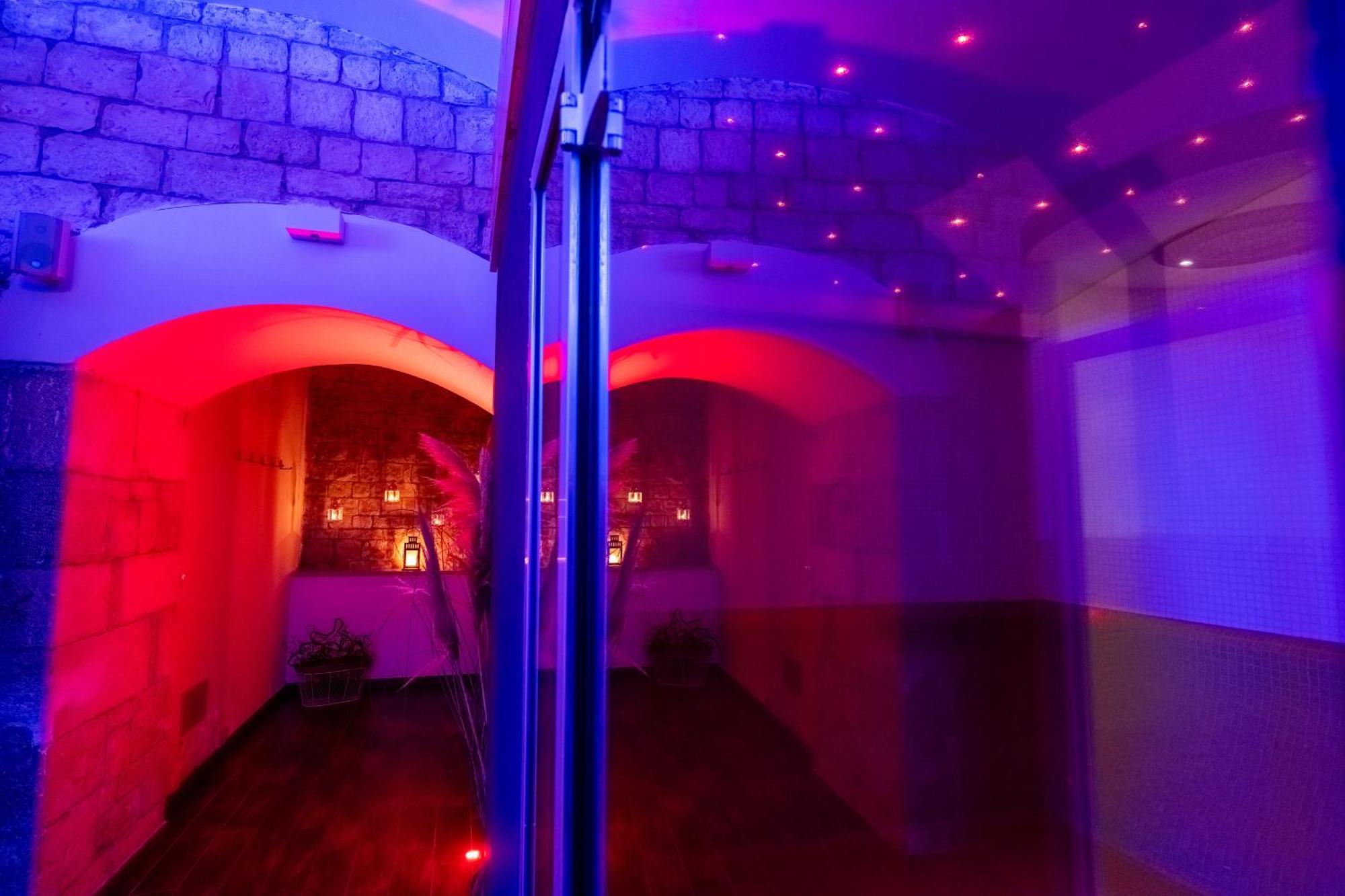 Bed and Breakfast Zyra Garden Club Акуавива-делле-Фонти Экстерьер фото